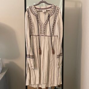 Knox Rose Embroidered Boho Cotton knee length dress like new size medium